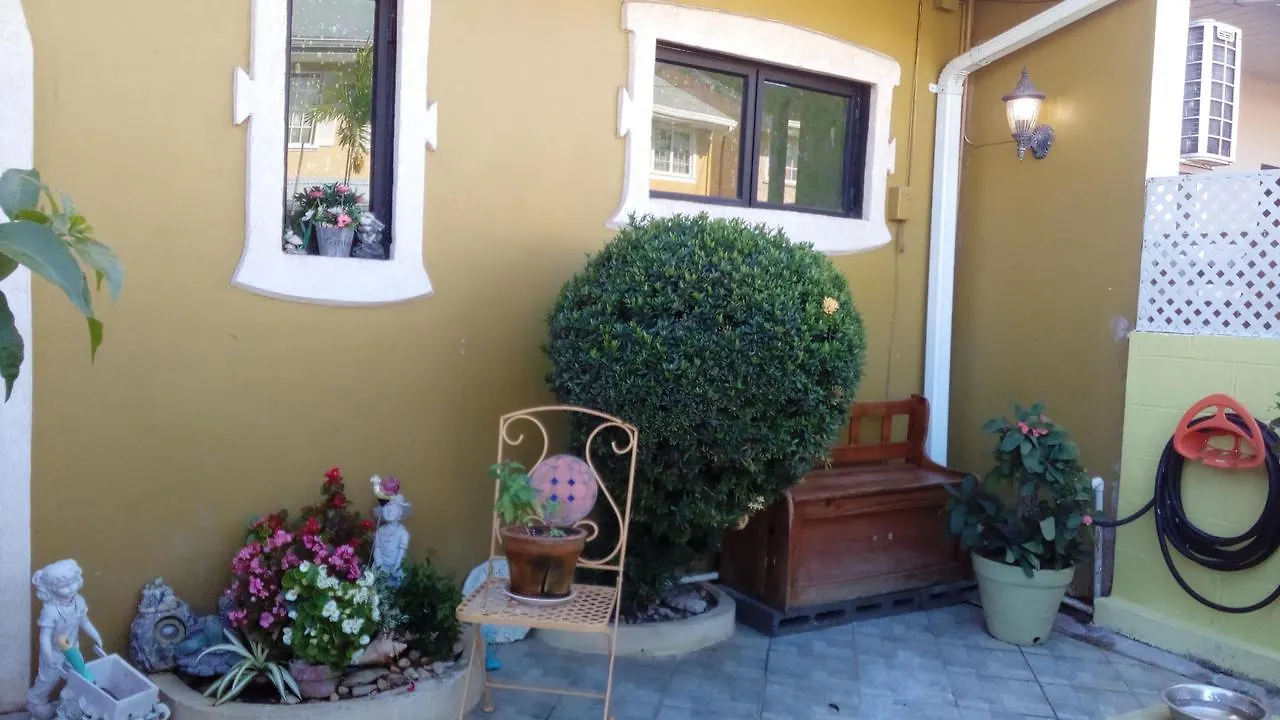 The Illiers Bed & Breakfast Westmoorings