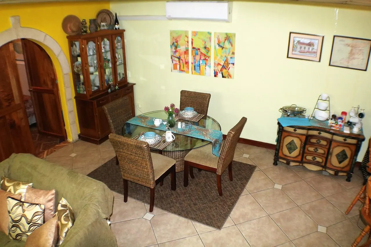 The Illiers Bed & Breakfast Westmoorings 3*,  Trinidad And Tobago