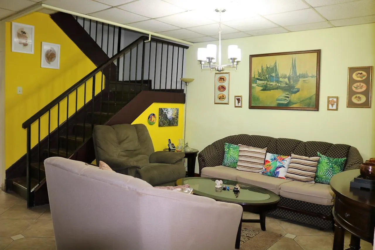 ***  The Illiers Bed & Breakfast Westmoorings Trinidad And Tobago
